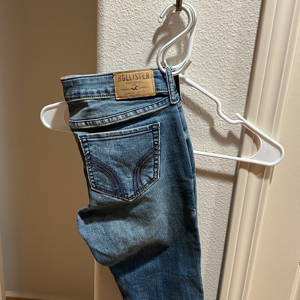 Hollister flair jeans